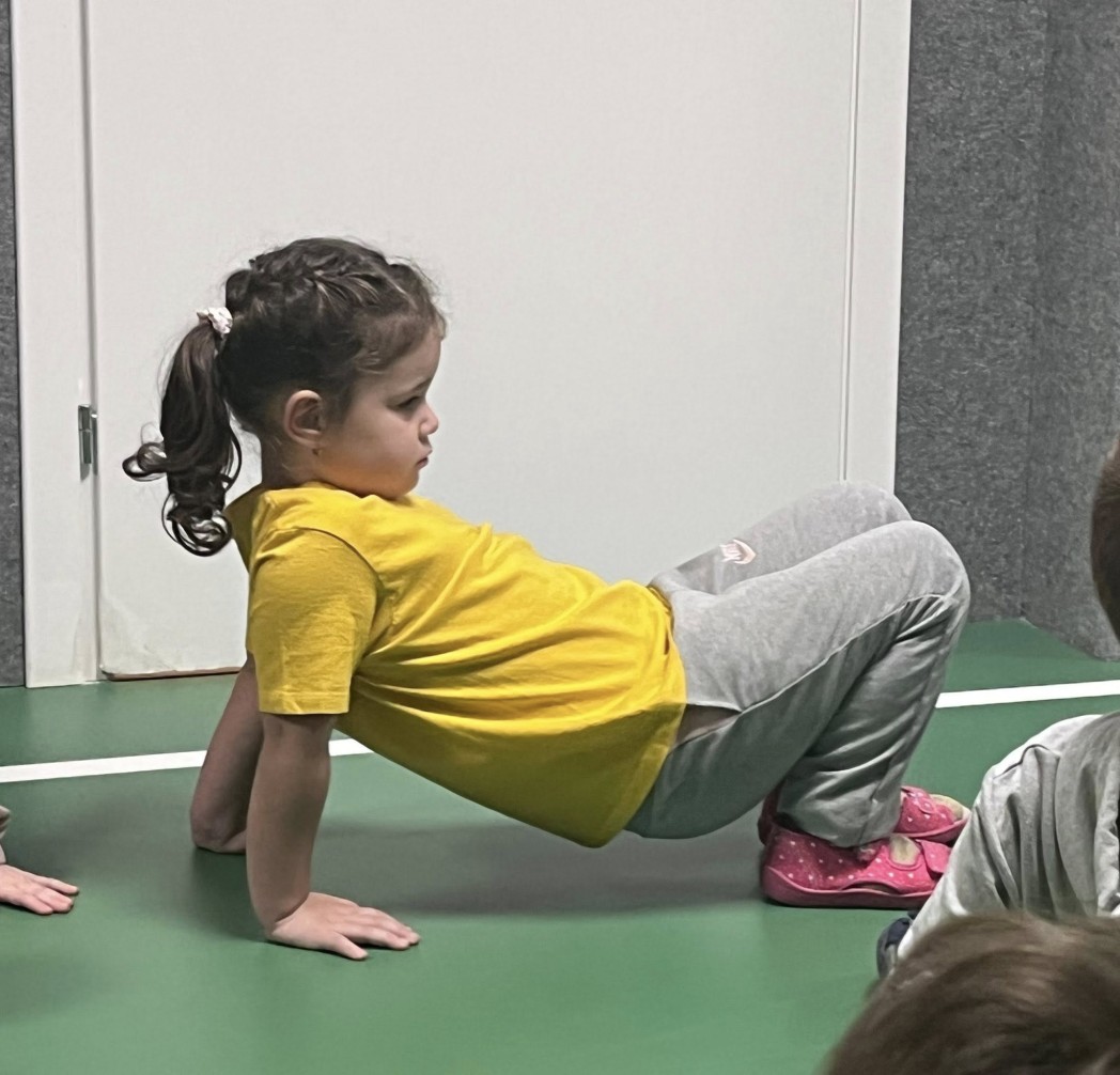 Sportinių kelnių diena darželyje – judėjimas, šypsenos ir bendrystė